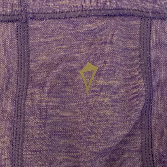 Barely worn ivivva long sleeve hodded tight fit athletic shirt - Picture 3 of 4